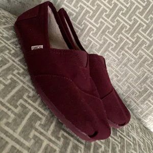 TOMS Burgundy
